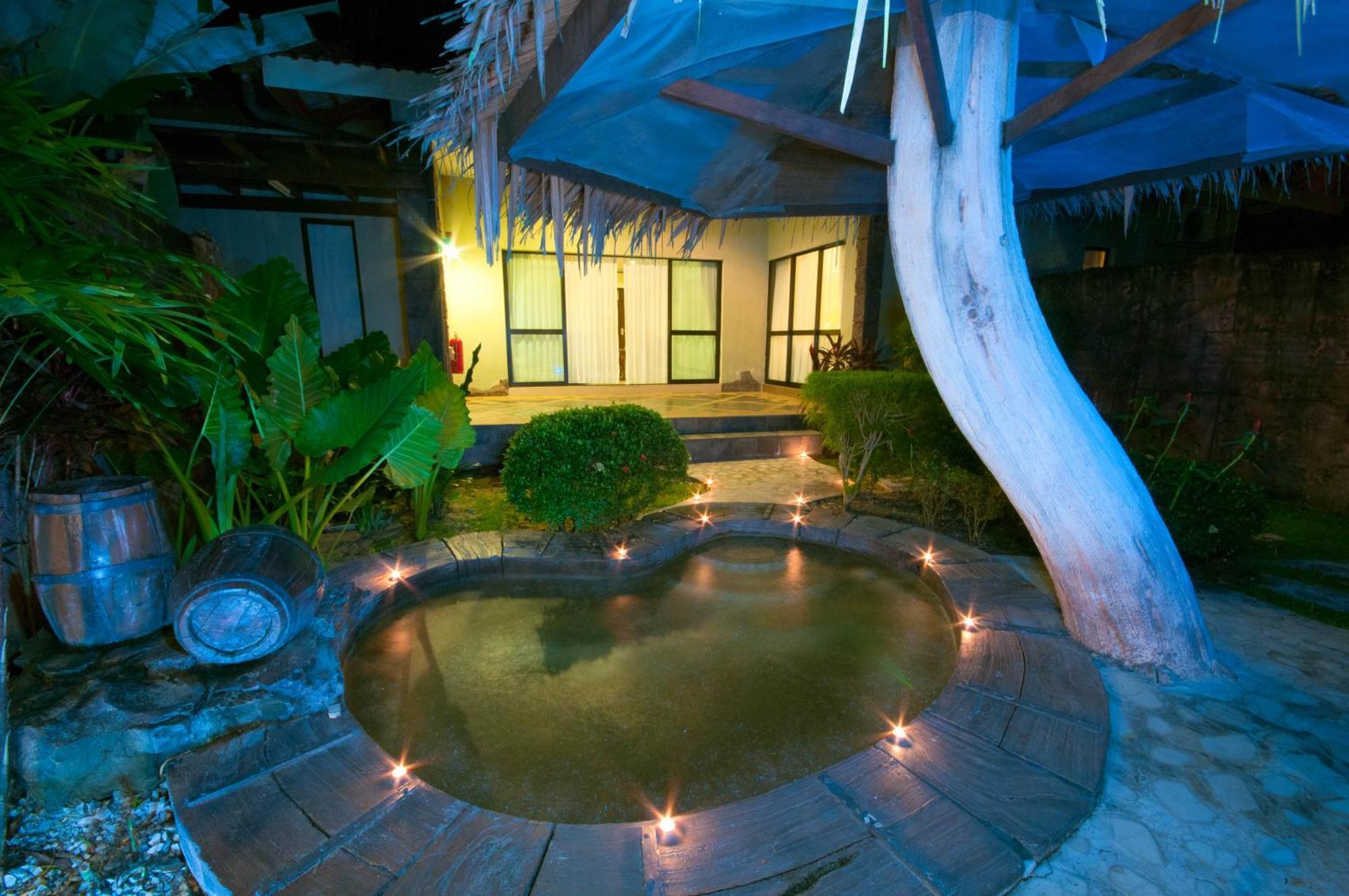 Hotel Felda Residence Hot Springs Sungkai Buitenkant foto