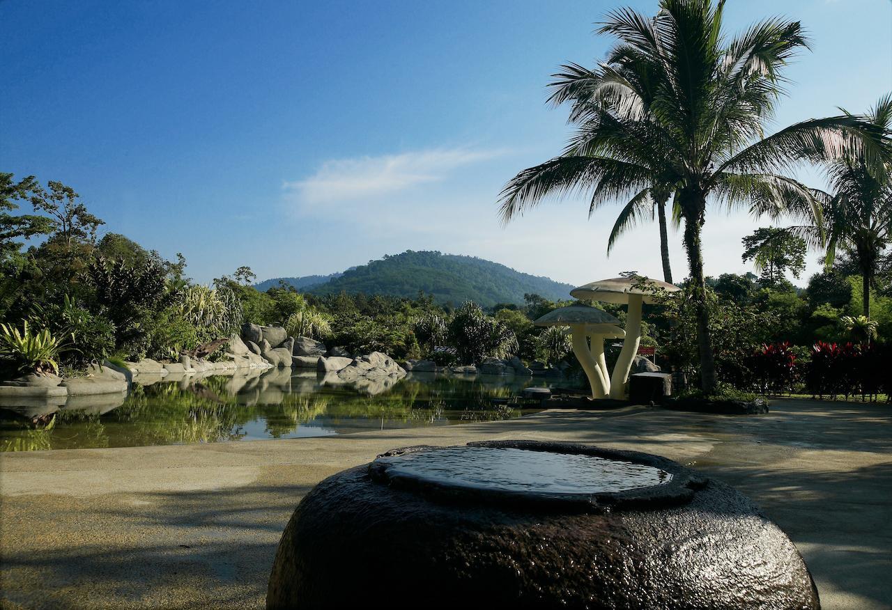 Hotel Felda Residence Hot Springs Sungkai Buitenkant foto